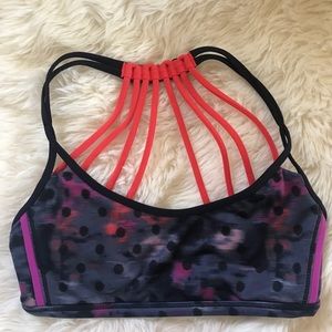 lululemon sports bra
